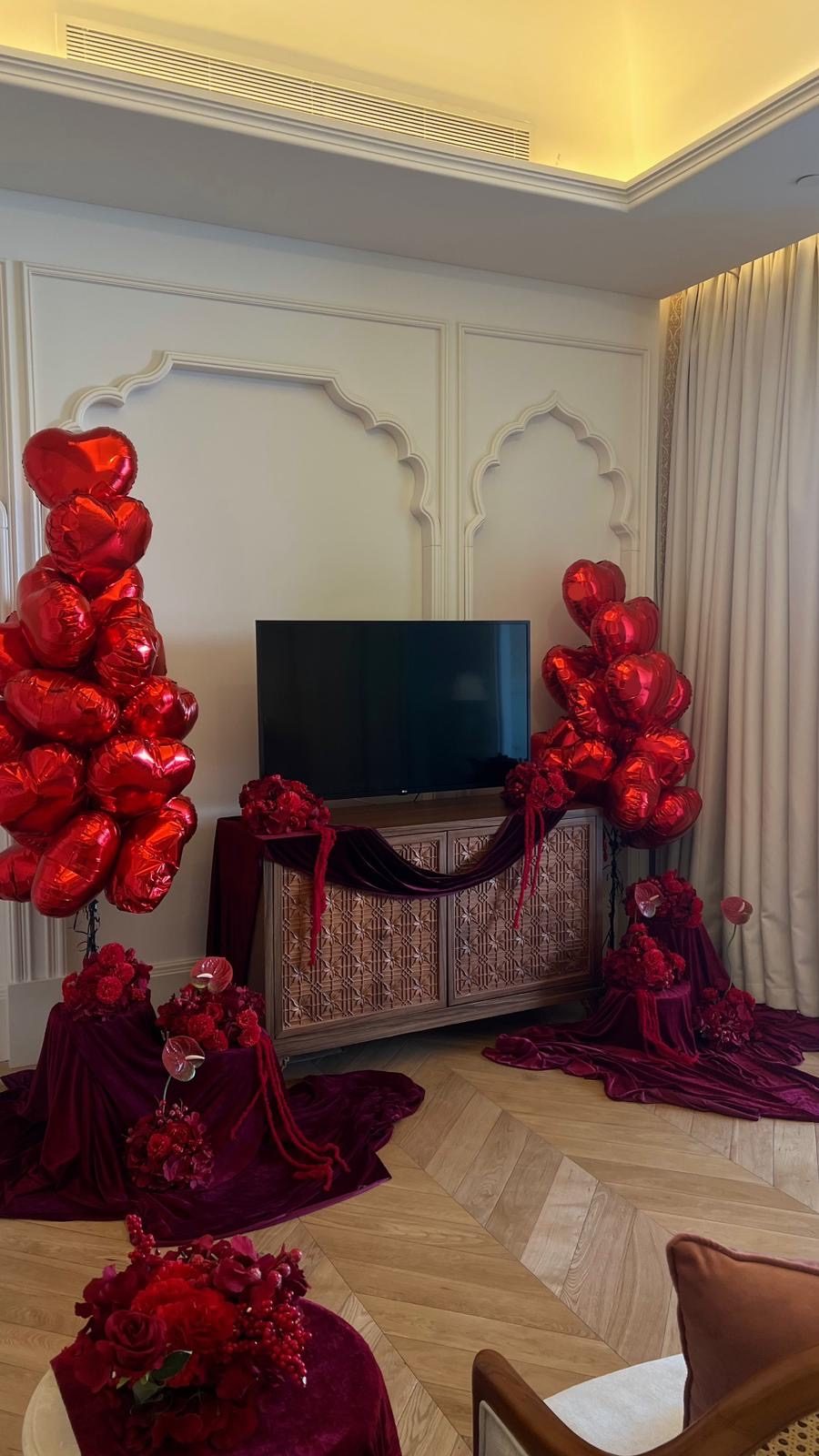 Velvet red floral setup